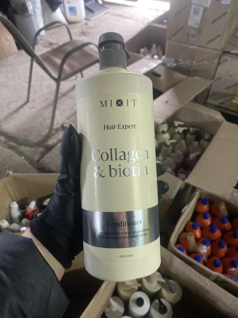 Восстанавливающий бальзам ополаскиватель для волос с коллагеном и биотином MIXIT 1л