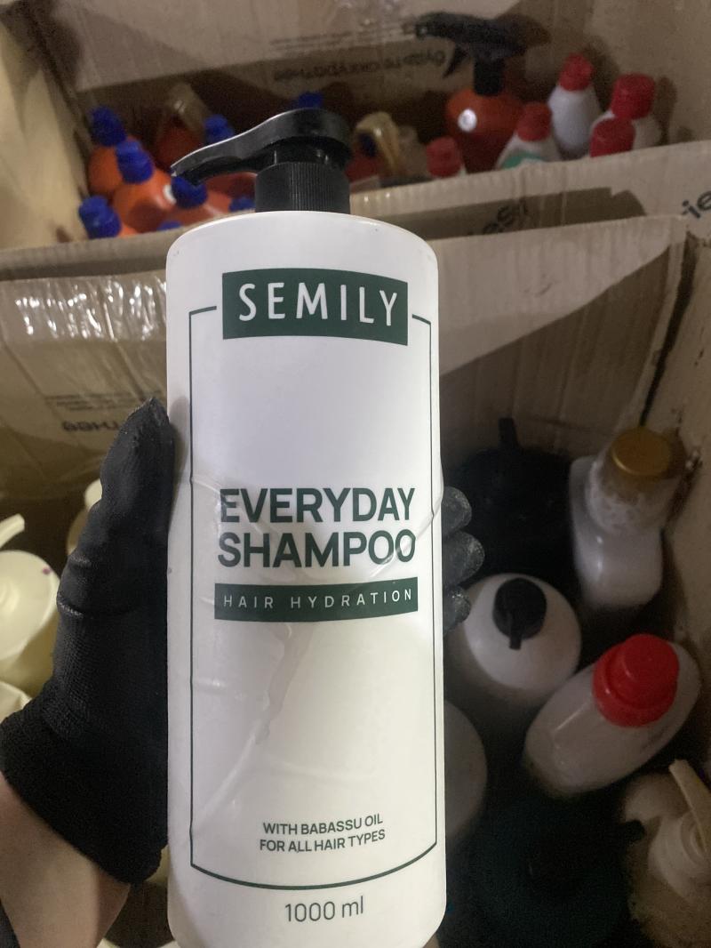 Шампунь для волос 1л SEMILY